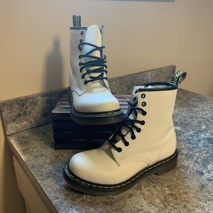 Dr. Martens Women’s 1460 Boots